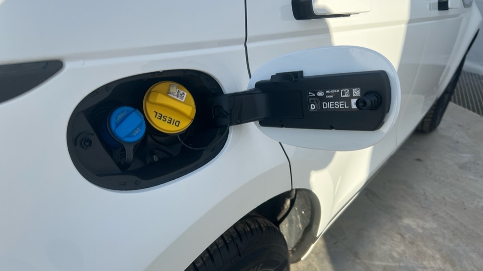 Used Land Rover Range Rover Evoque 2022 for sale - 76589772: Photo 21