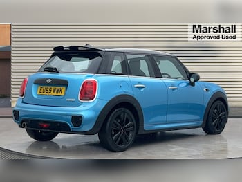 Used MINI Hatch 2019 for sale - 76888775: Photo