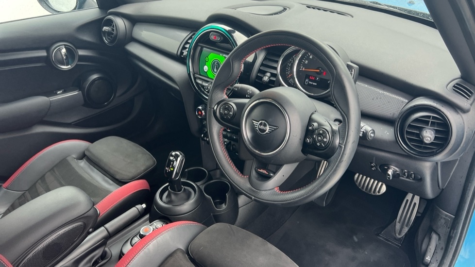 Used MINI Hatch 2019 for sale - 76888775: Photo 9