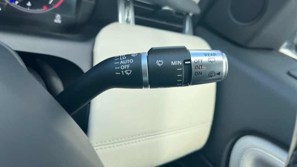 Used Land Rover Discovery Sport 2020 for sale - 76894604: Photo 24