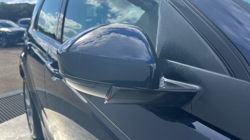 Used Land Rover Discovery Sport 2020 for sale - 76894604: Photo 36