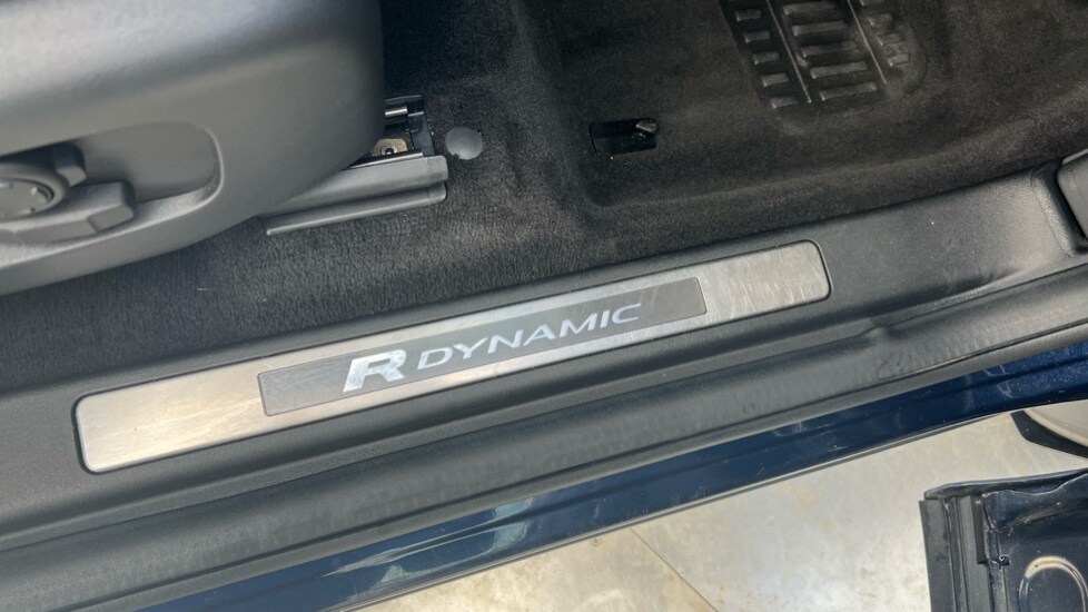 Used Land Rover Discovery Sport 2020 for sale - 76894604: Photo 42