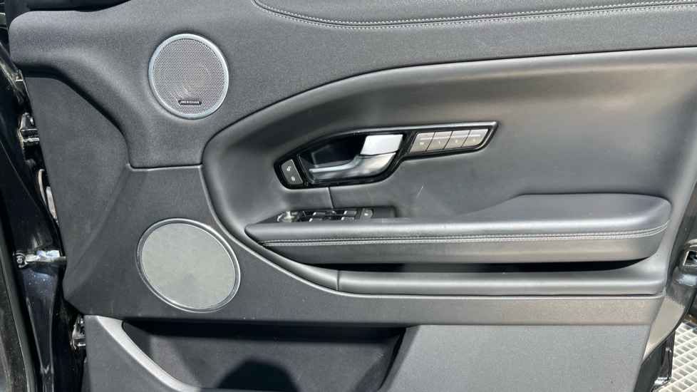 Used Land Rover Range Rover Evoque 2016 for sale - 76652449: Photo 30