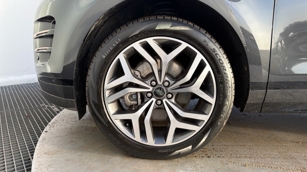 Used Land Rover Range Rover Evoque 2023 for sale - 76780289: Photo 17