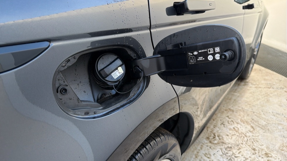 Used Land Rover Range Rover Evoque 2023 for sale - 76780289: Photo 21