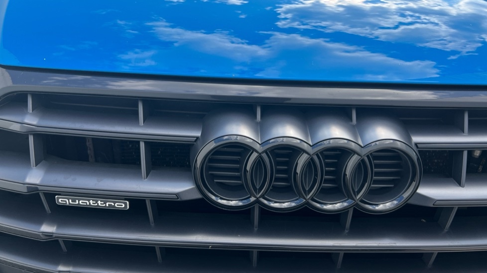 Used Audi Q5 2019 for sale - 76203542: Photo 45