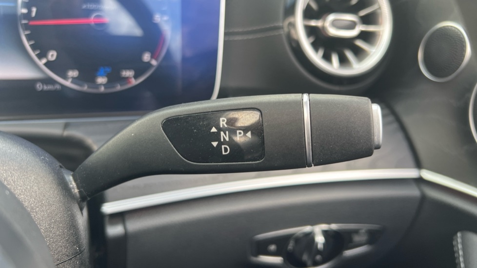 Used Mercedes-Benz E Class 2018 for sale - 76563664: Photo 23