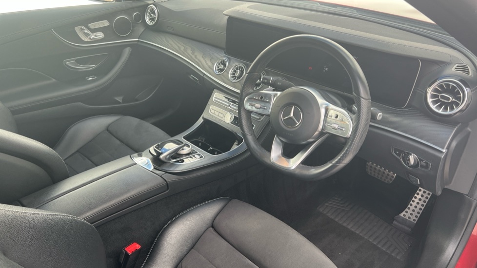 Used Mercedes-Benz E Class 2018 for sale - 76563664: Photo 9