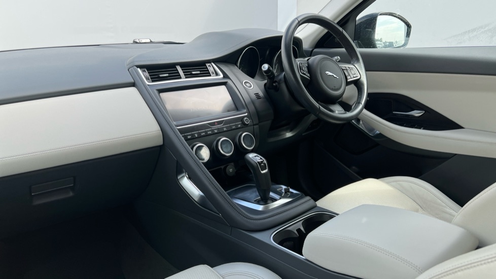 Used Jaguar E-Pace 2018 for sale - 76780363: Photo 10