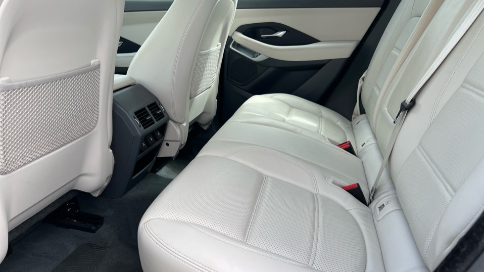 Used Jaguar E-Pace 2018 for sale - 76780363: Photo 14