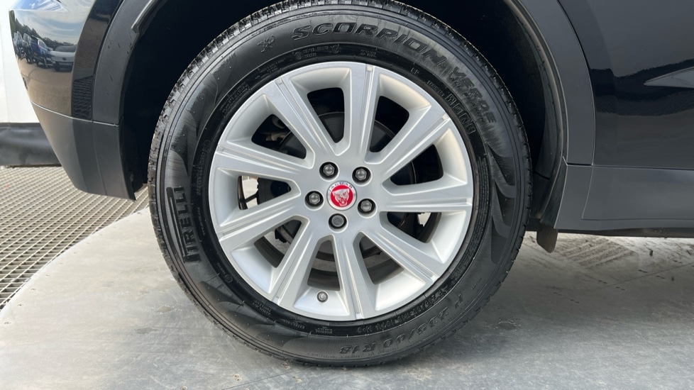 Used Jaguar E-Pace 2018 for sale - 76780363: Photo 19