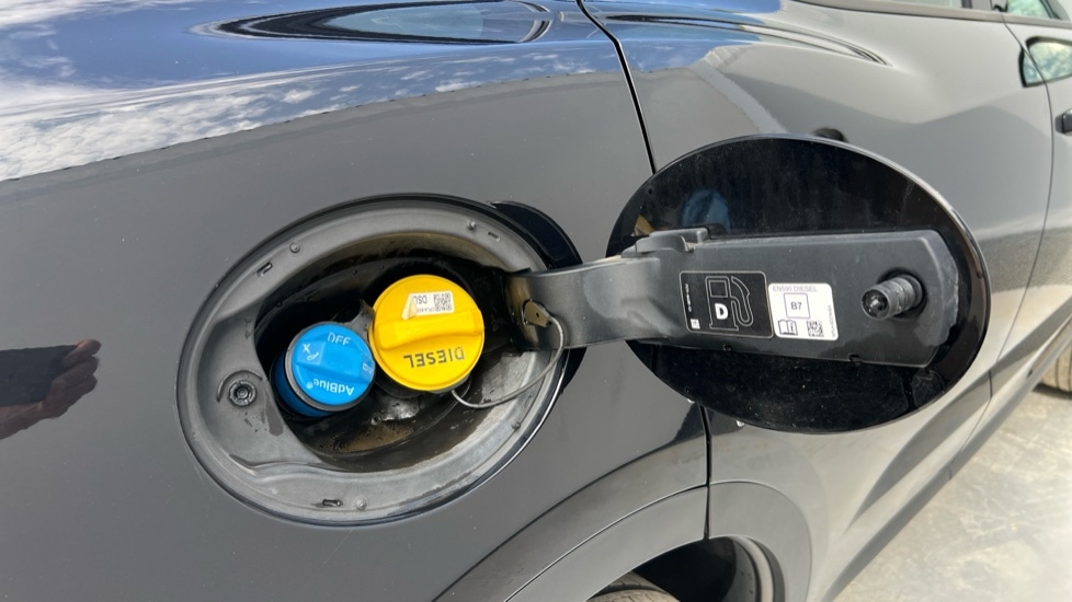 Used Jaguar E-Pace 2018 for sale - 76780363: Photo 21