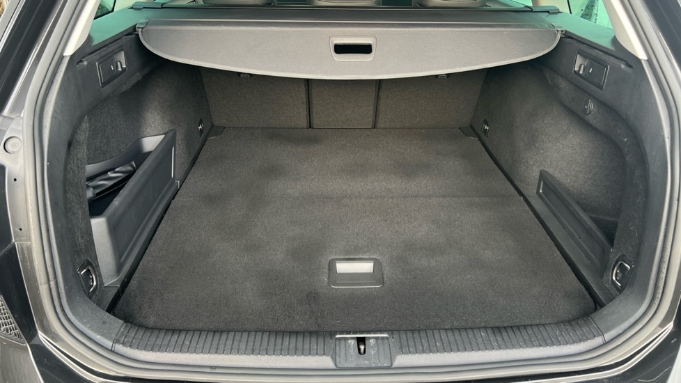 Used Volkswagen Passat 2021 for sale - 77035892: Photo 15