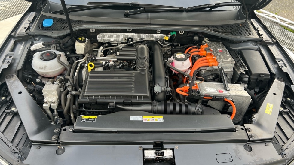 Used Volkswagen Passat 2021 for sale - 77035892: Photo 16