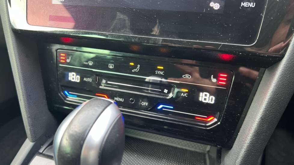 Used Volkswagen Passat 2021 for sale - 77035892: Photo 30