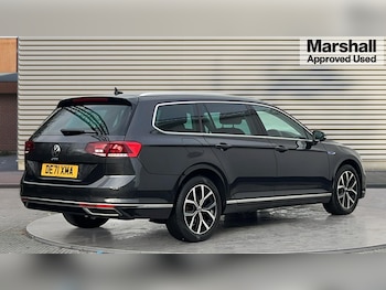 Used Volkswagen Passat 2021 for sale - 77035892: Photo