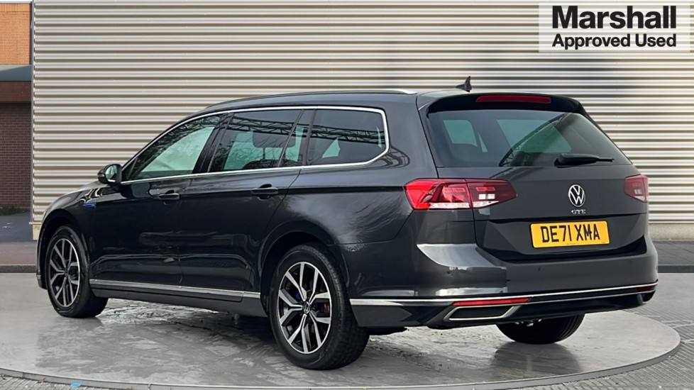 Used Volkswagen Passat 2021 for sale - 77035892: Photo 5