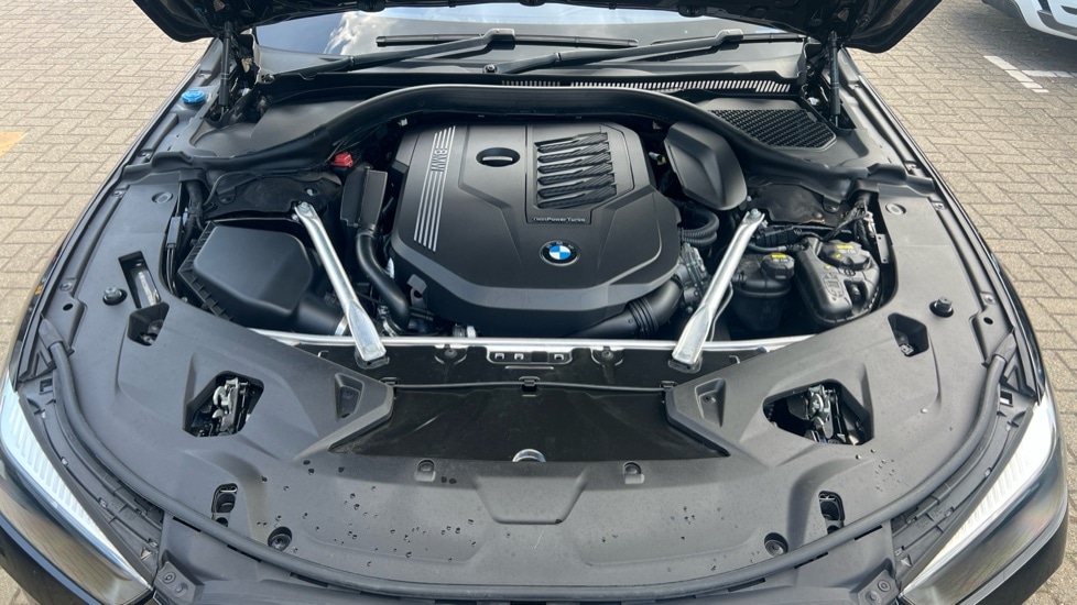 Used BMW 8 Series 2020 for sale - 76400609: Photo 16