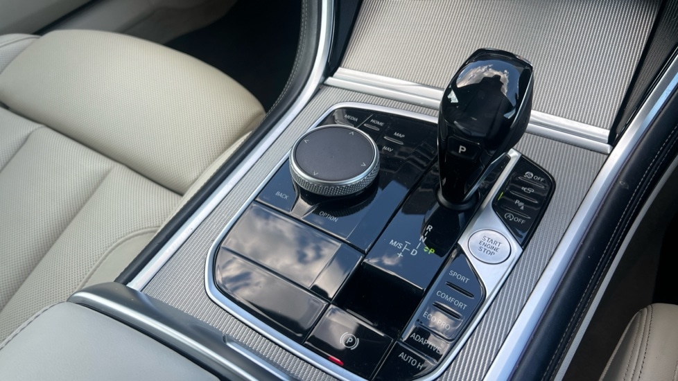 Used BMW 8 Series 2020 for sale - 76400609: Photo 29