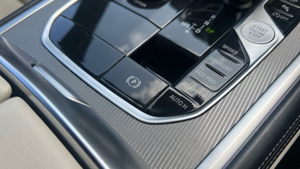 Used BMW 8 Series 2020 for sale - 76400609: Photo 45