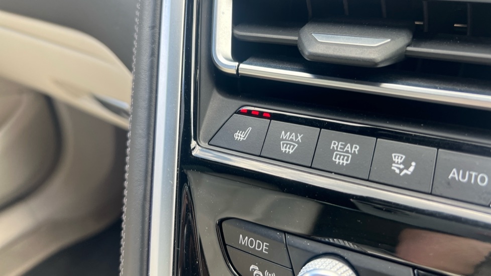 Used BMW 8 Series 2020 for sale - 76400609: Photo 48