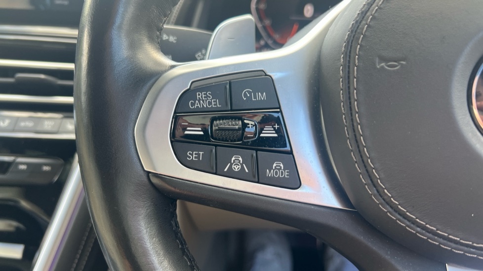 Used BMW 8 Series 2020 for sale - 76400609: Photo 49