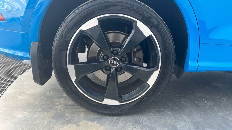 Used Audi Q5 2019 for sale - 76130678: Photo 19