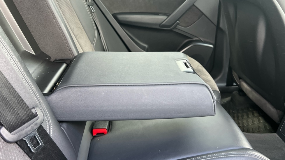 Used Audi Q5 2019 for sale - 76130678: Photo 41