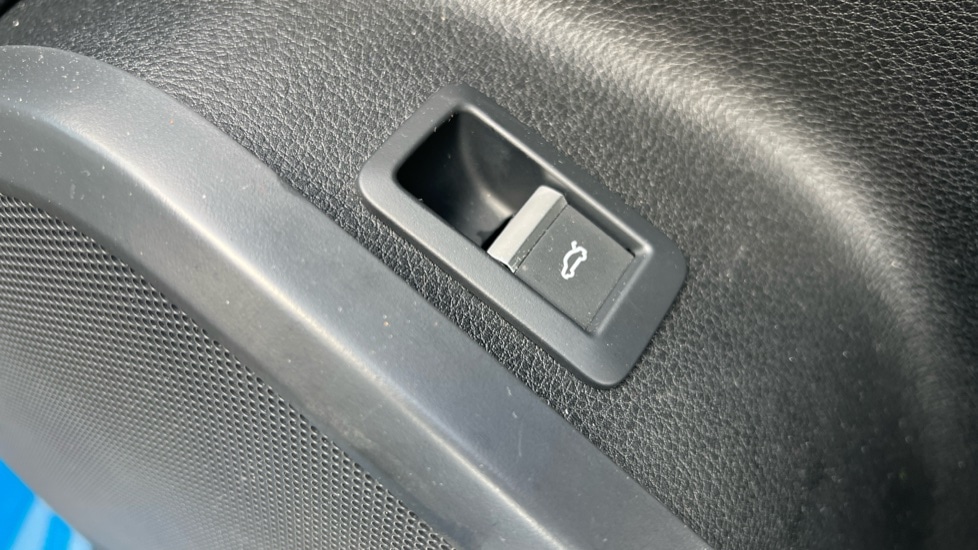 Used Audi Q5 2019 for sale - 76130678: Photo 43
