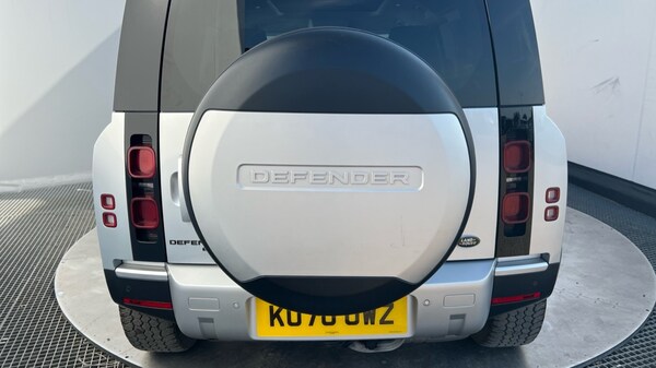 Used Land Rover Defender 2020 for sale - 76217221: Photo 46