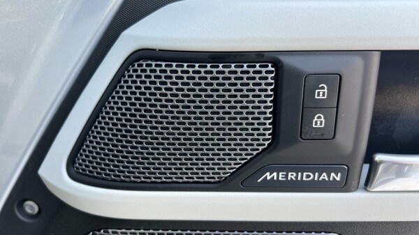 Used Land Rover Defender 2020 for sale - 76217221: Photo 60