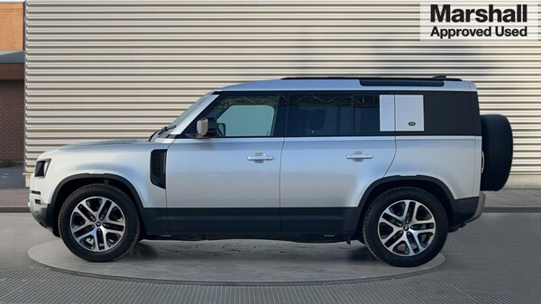 Used Land Rover Defender 2020 for sale - 76217221: Photo 6