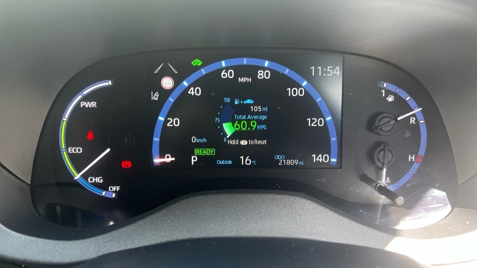 Used Toyota Yaris Cross 2023 for sale - 76977621: Photo 13