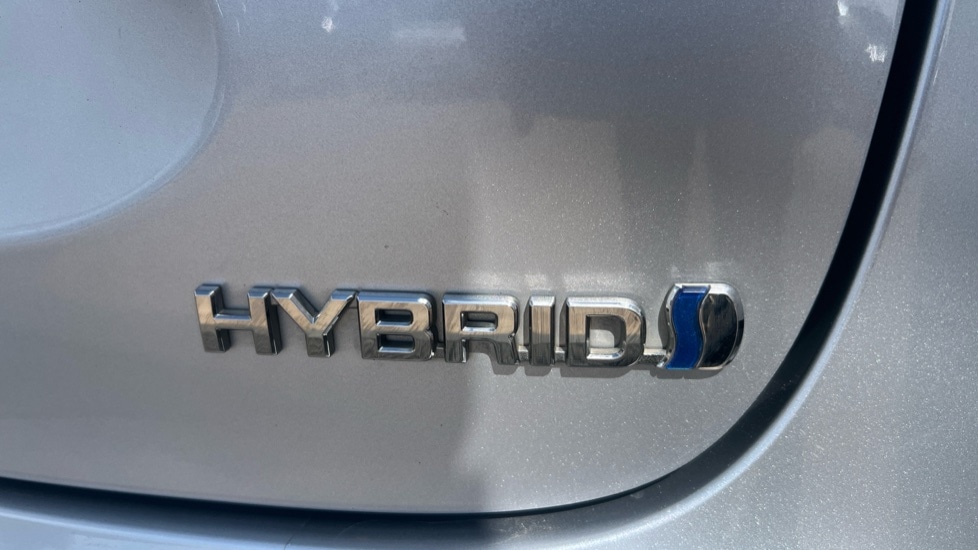 Used Toyota Yaris Cross 2023 for sale - 76977621: Photo 36