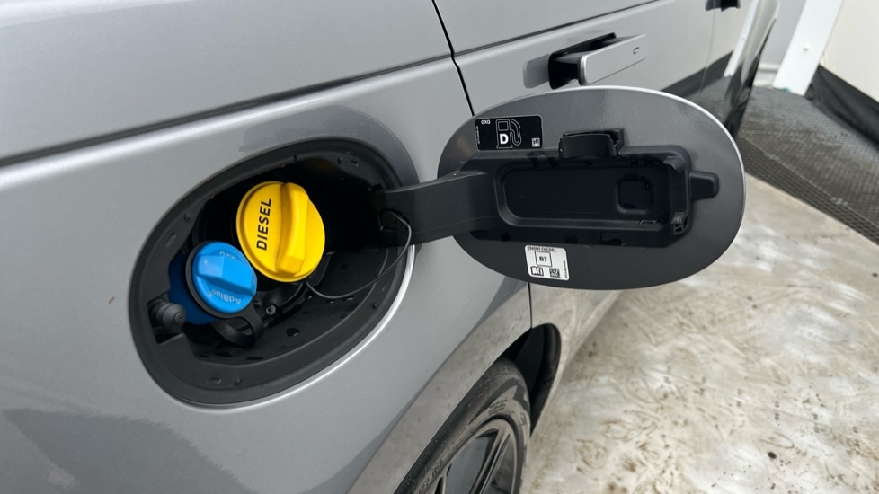 Used Land Rover Range Rover Velar 2022 for sale - 77082446: Photo 21