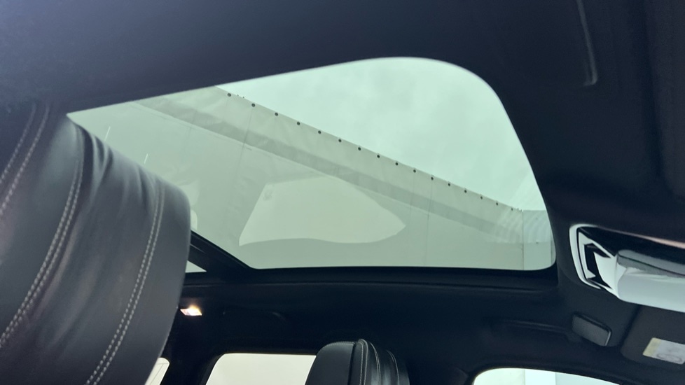 Used Land Rover Range Rover Velar 2022 for sale - 77082446: Photo 31