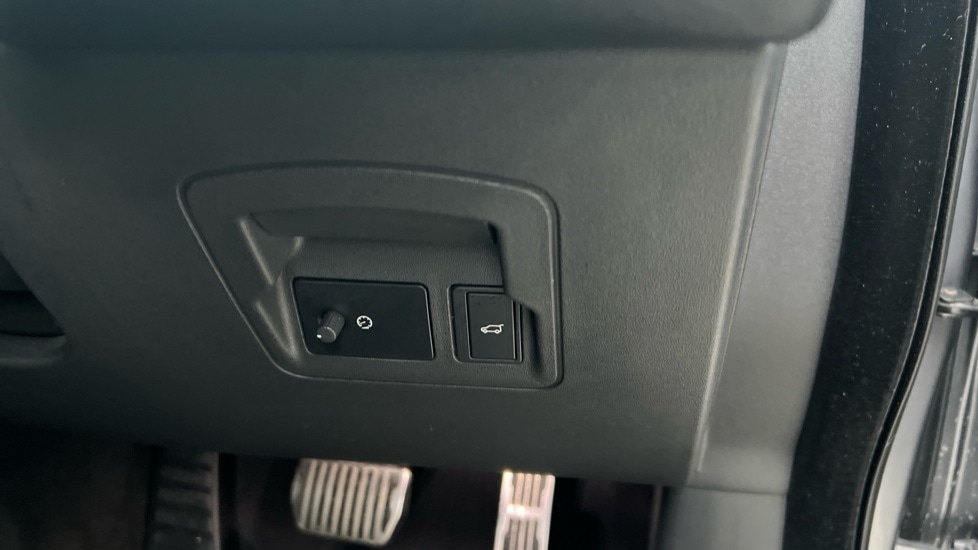 Used Land Rover Range Rover Velar 2022 for sale - 77082446: Photo 42