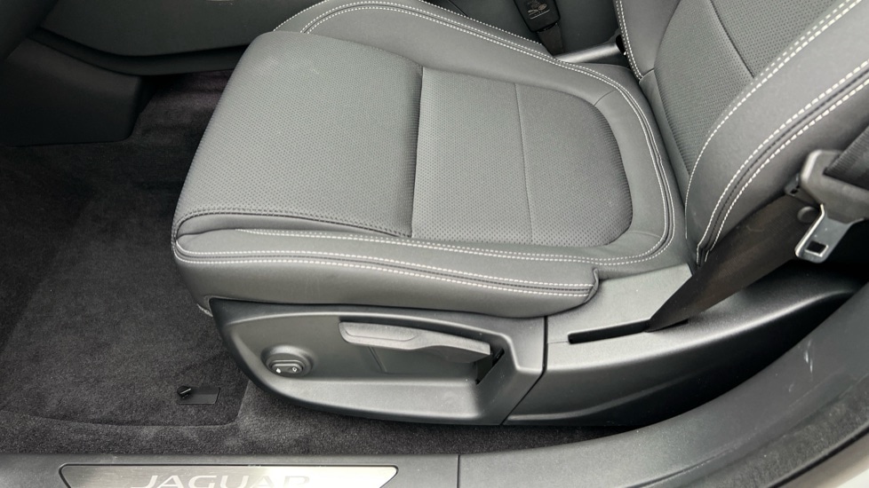 Used Jaguar I-Pace 2024 for sale - 76124782: Photo 30