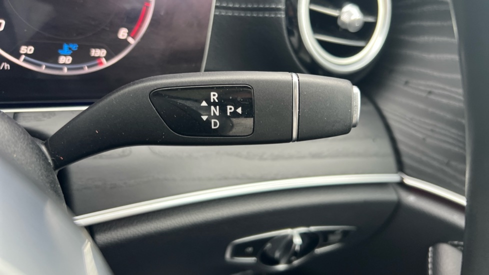 Used Mercedes-Benz E Class 2020 for sale - 76390157: Photo 24