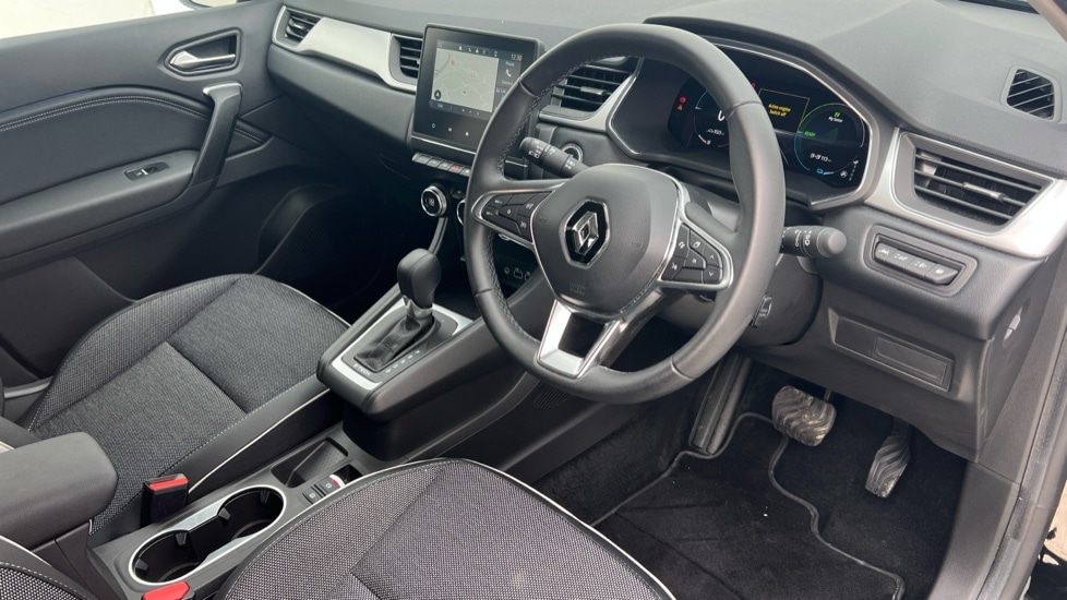 Used Renault Captur 2023 for sale - 76302333: Photo 9