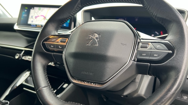 Used Peugeot 208 2020 for sale - 76297627: Photo 41