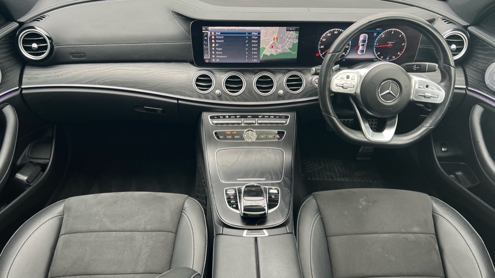 Used Mercedes-Benz E Class 2020 for sale - 76539998: Photo 11