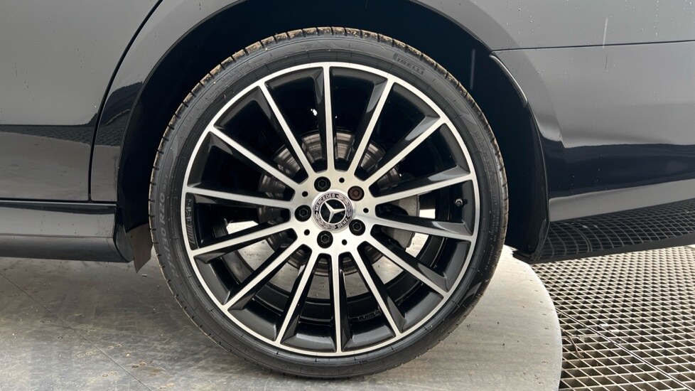 Used Mercedes-Benz E Class 2020 for sale - 76539998: Photo 18