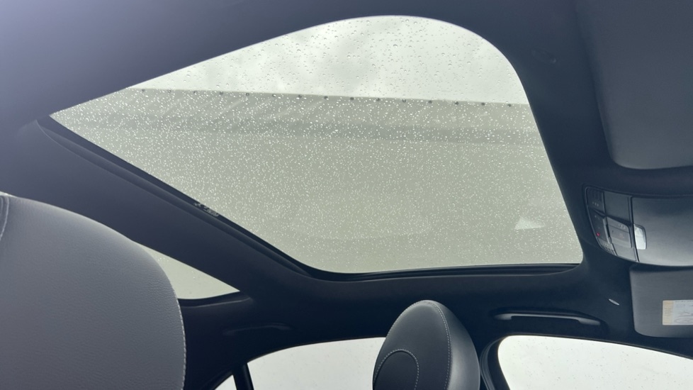 Used Mercedes-Benz E Class 2020 for sale - 76539998: Photo 30