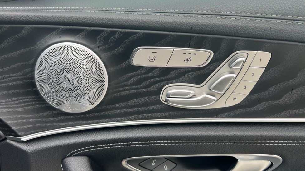 Used Mercedes-Benz E Class 2020 for sale - 76539998: Photo 35