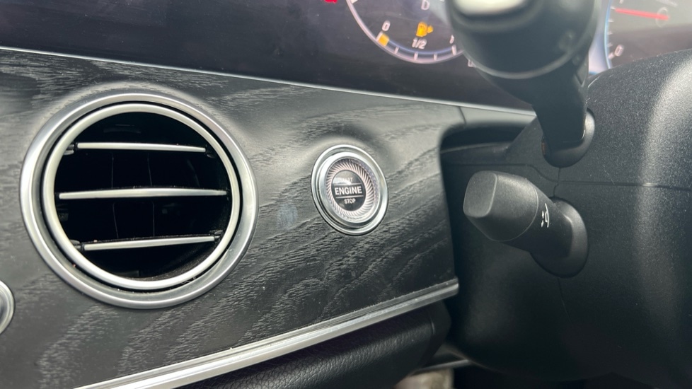 Used Mercedes-Benz E Class 2020 for sale - 76539998: Photo 44