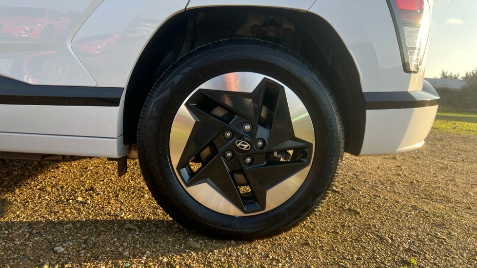 Used Hyundai KONA 2024 for sale - 76874307: Photo 18