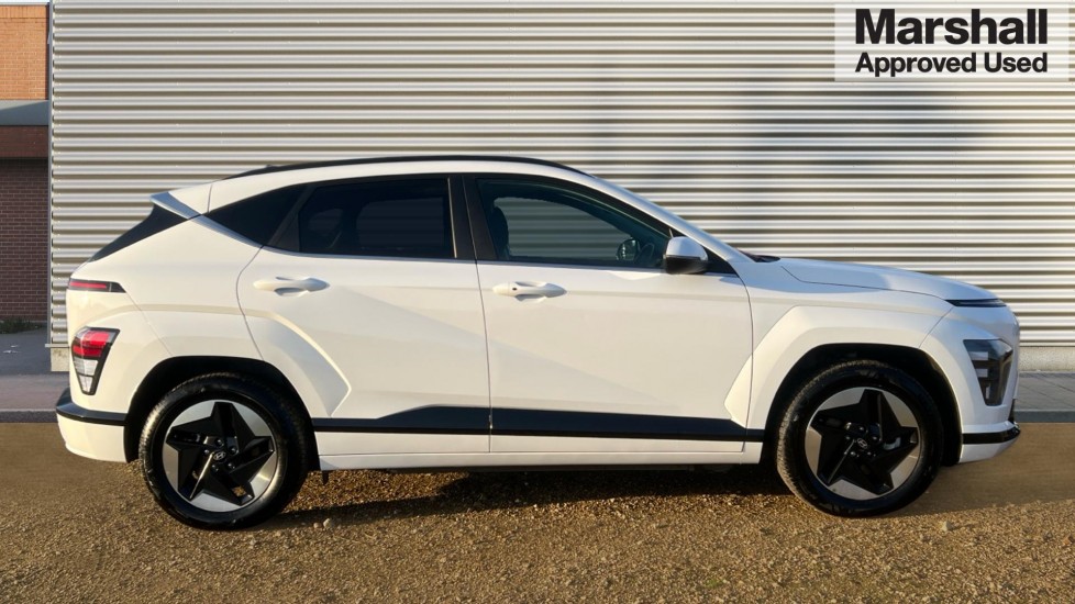 Used Hyundai KONA 2024 for sale - 76874307: Photo 2
