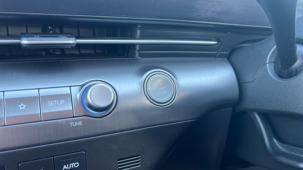 Used Hyundai KONA 2024 for sale - 76874307: Photo 43