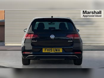 Used Volkswagen Golf 2019 for sale - 75735028: Photo